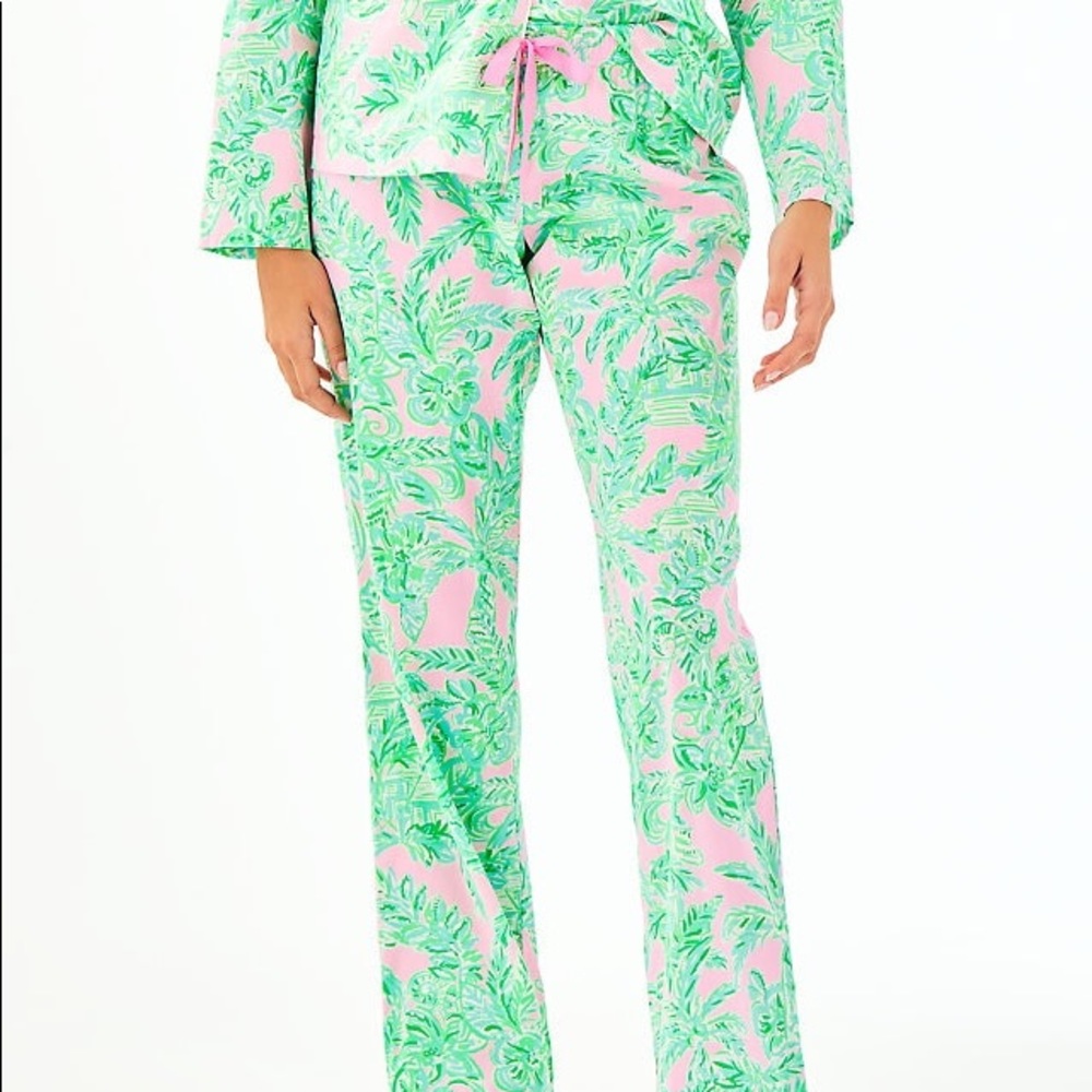 Lilly Pulitzer pajama bottoms NWT, Size M